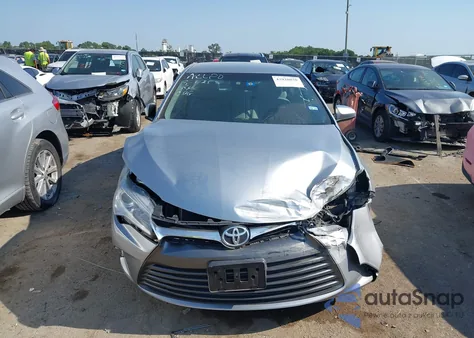 2016 Toyota Camry Le z USA, uszkodzony, nr VIN 4T4BF1FK6GR575388